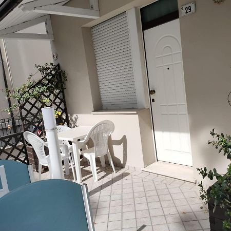 Hotel Cavalli Католика Екстериор снимка