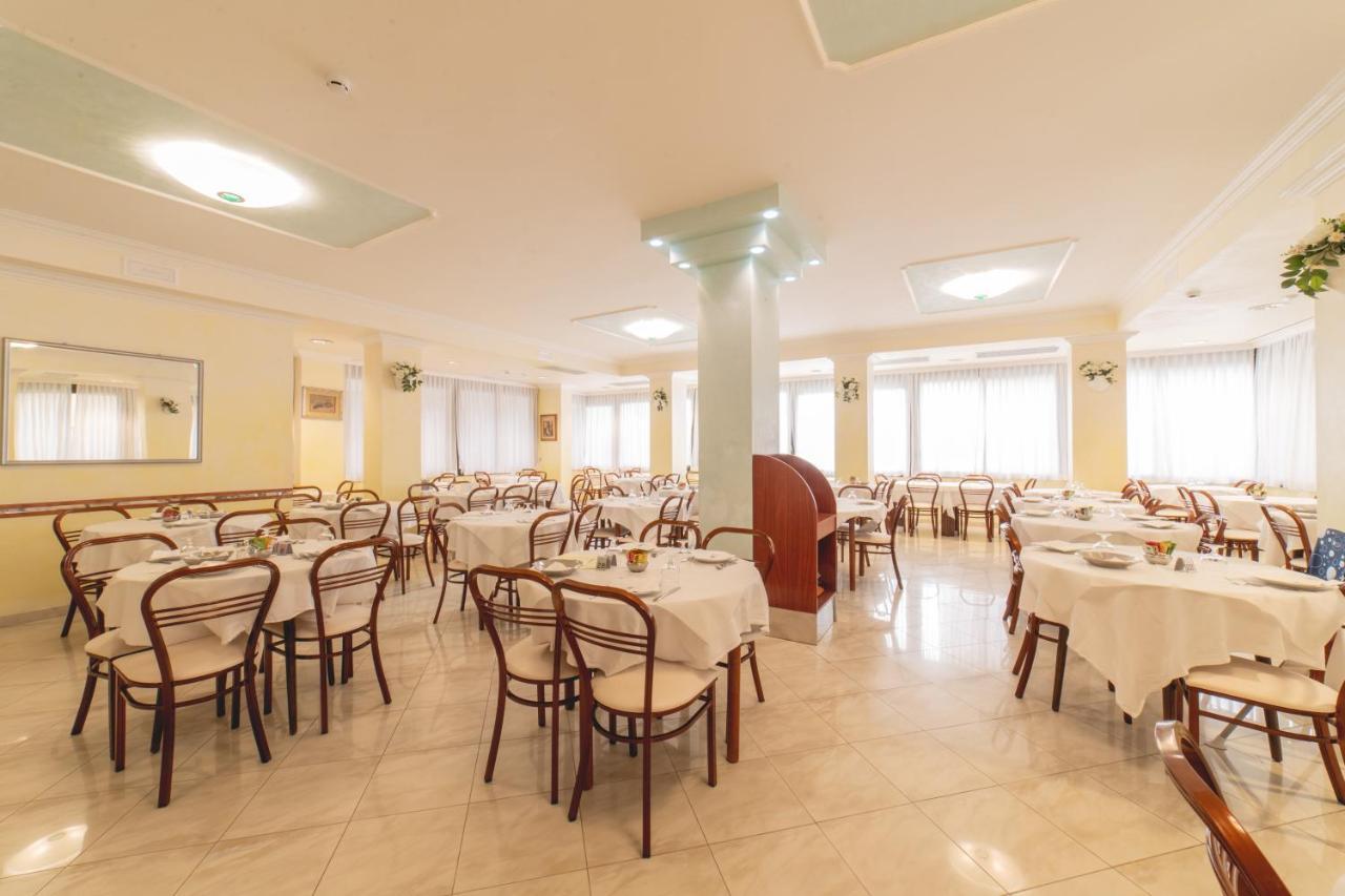 Hotel Cavalli Католика Екстериор снимка