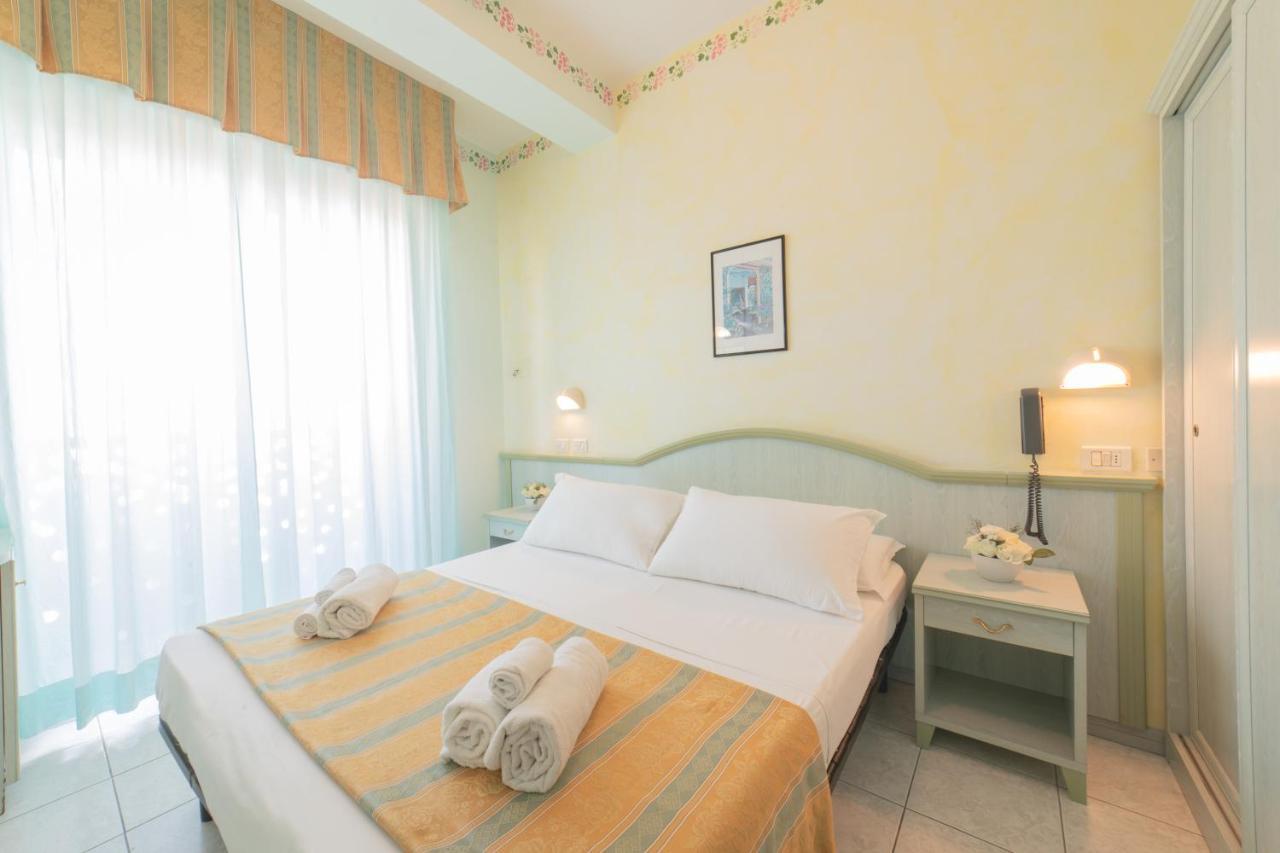 Hotel Cavalli Католика Екстериор снимка