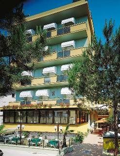 Hotel Cavalli Католика Екстериор снимка